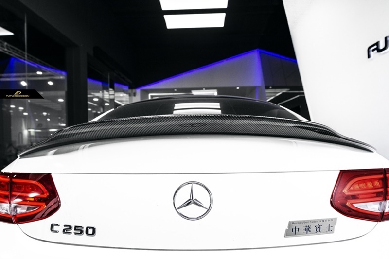 W205 Coupe - PSM style Carbon Trunk Spoiler_003